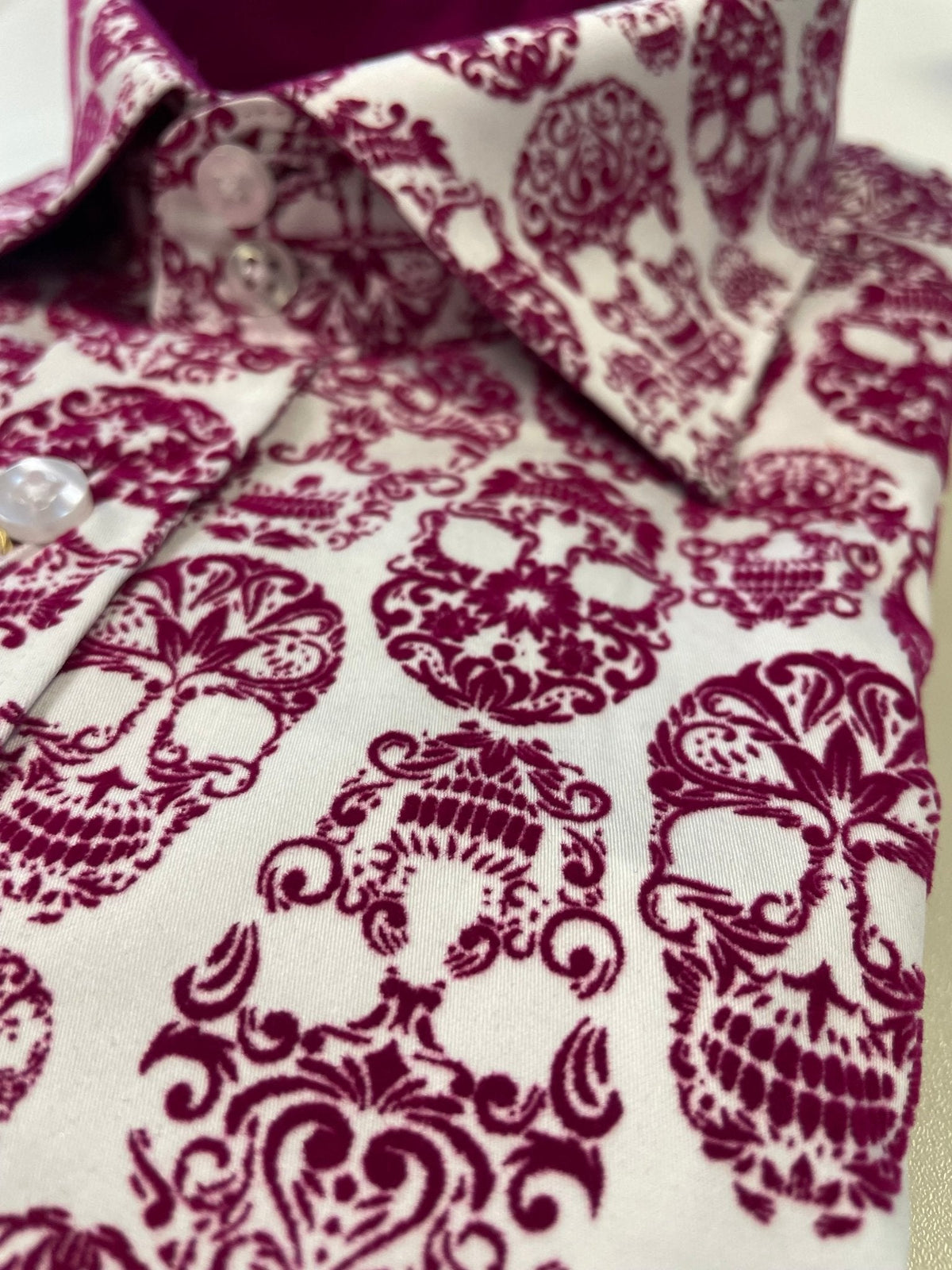 Skull Flocking Shirt with Gradient Tie-Dye Luxury Textured Finish