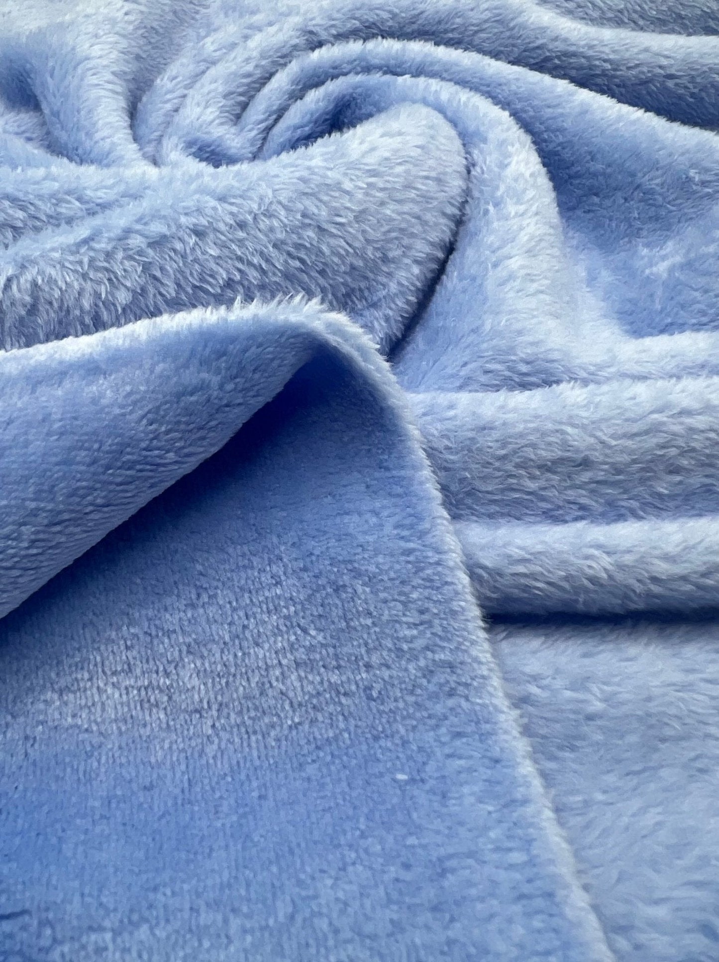 Sky Blue Super Soft Plain Cuddle Fleece Fabric Blanket Loungewear