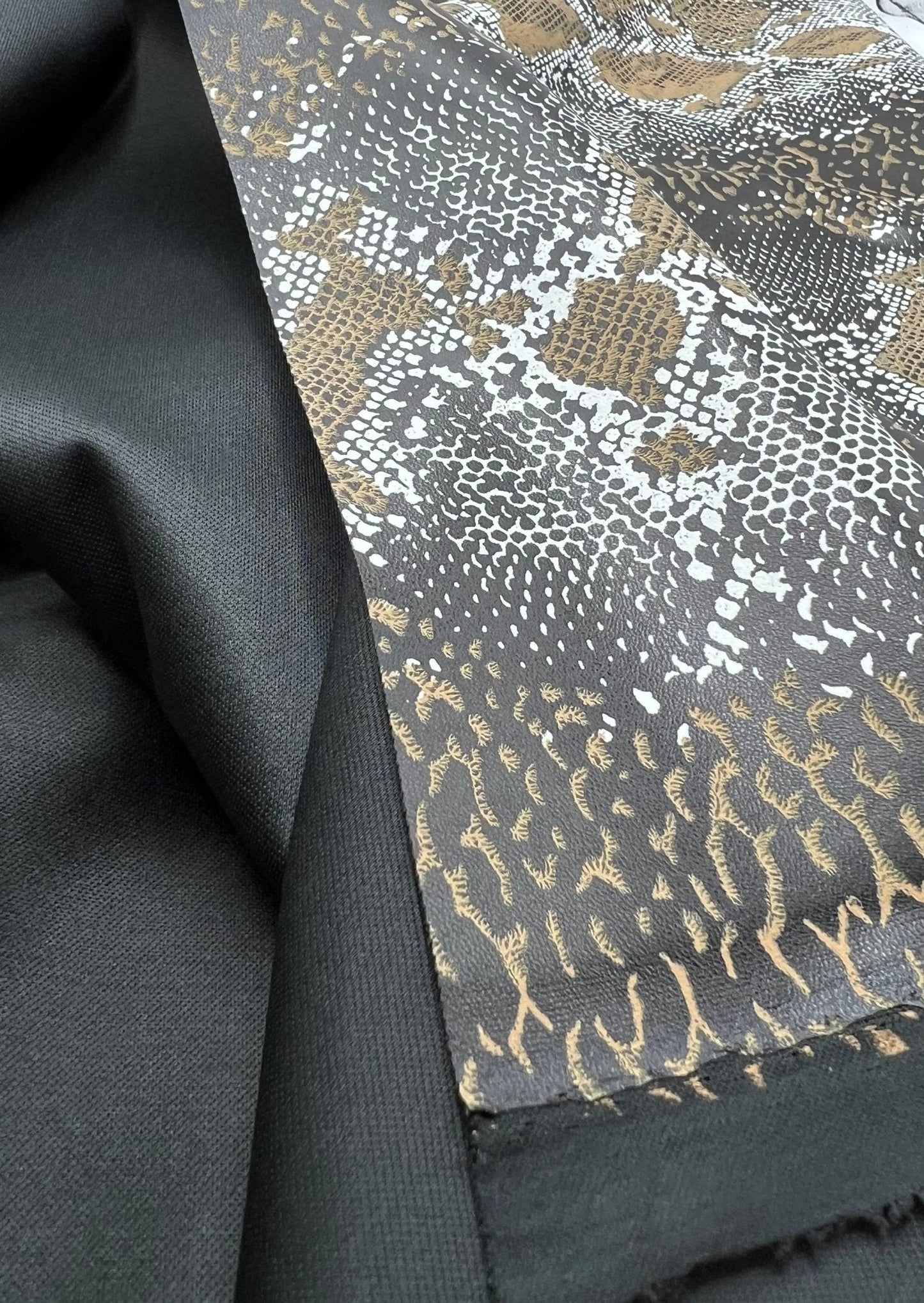 Snakeskin Wet Look/ Leather Look Black PU Stretch Fabric