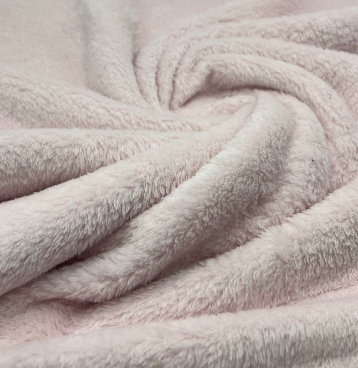 Soft Pink Super Soft Plain Cuddle Fleece Fabric Blanket Loungewear