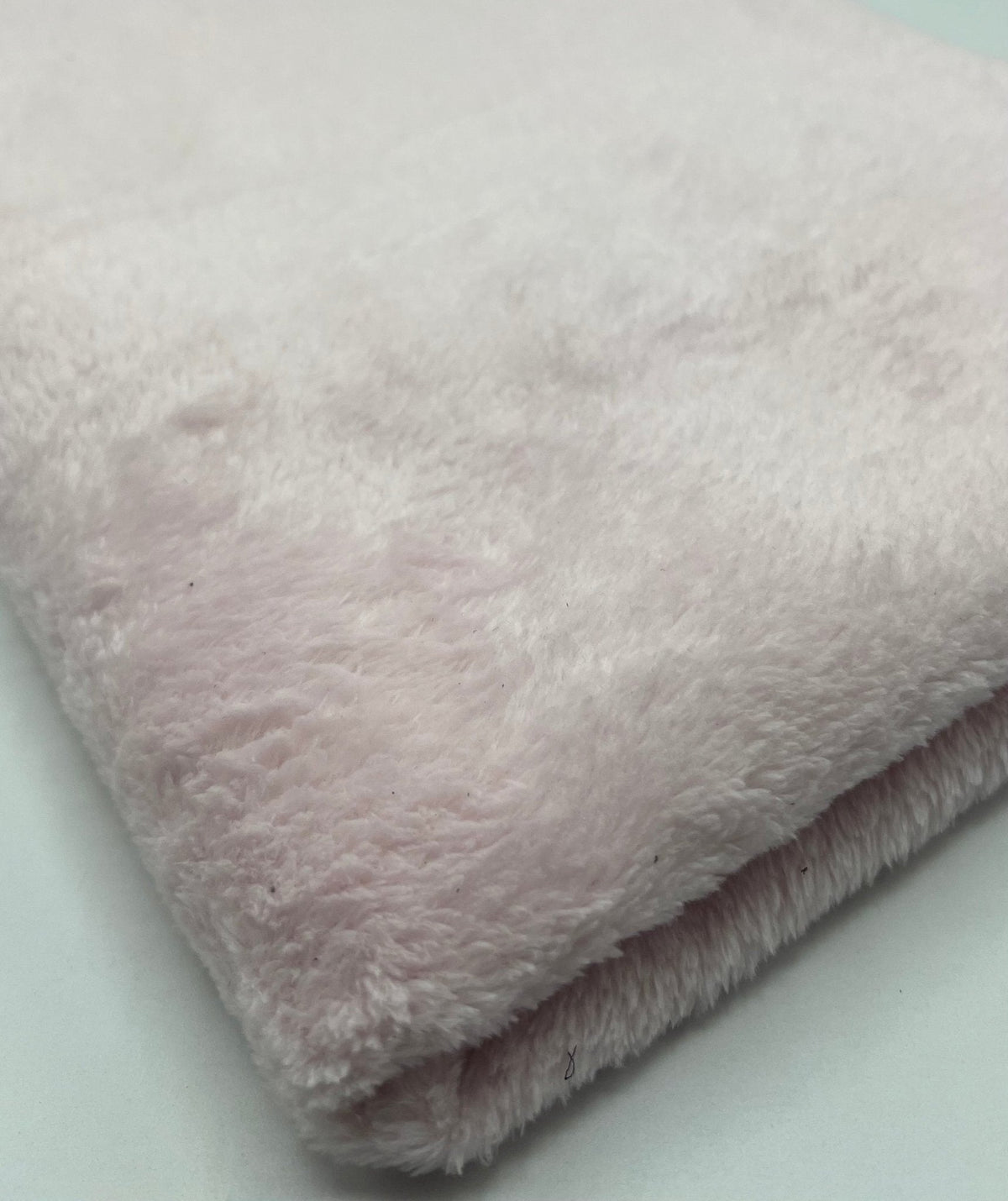 Soft Pink Super Soft Plain Cuddle Fleece Fabric Blanket Loungewear