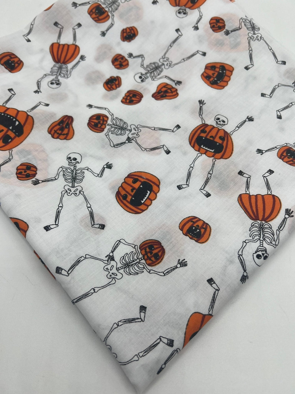 Spooky Halloween Printed Polycotton 90 GSM 80/20 44 Inch Non Stretch