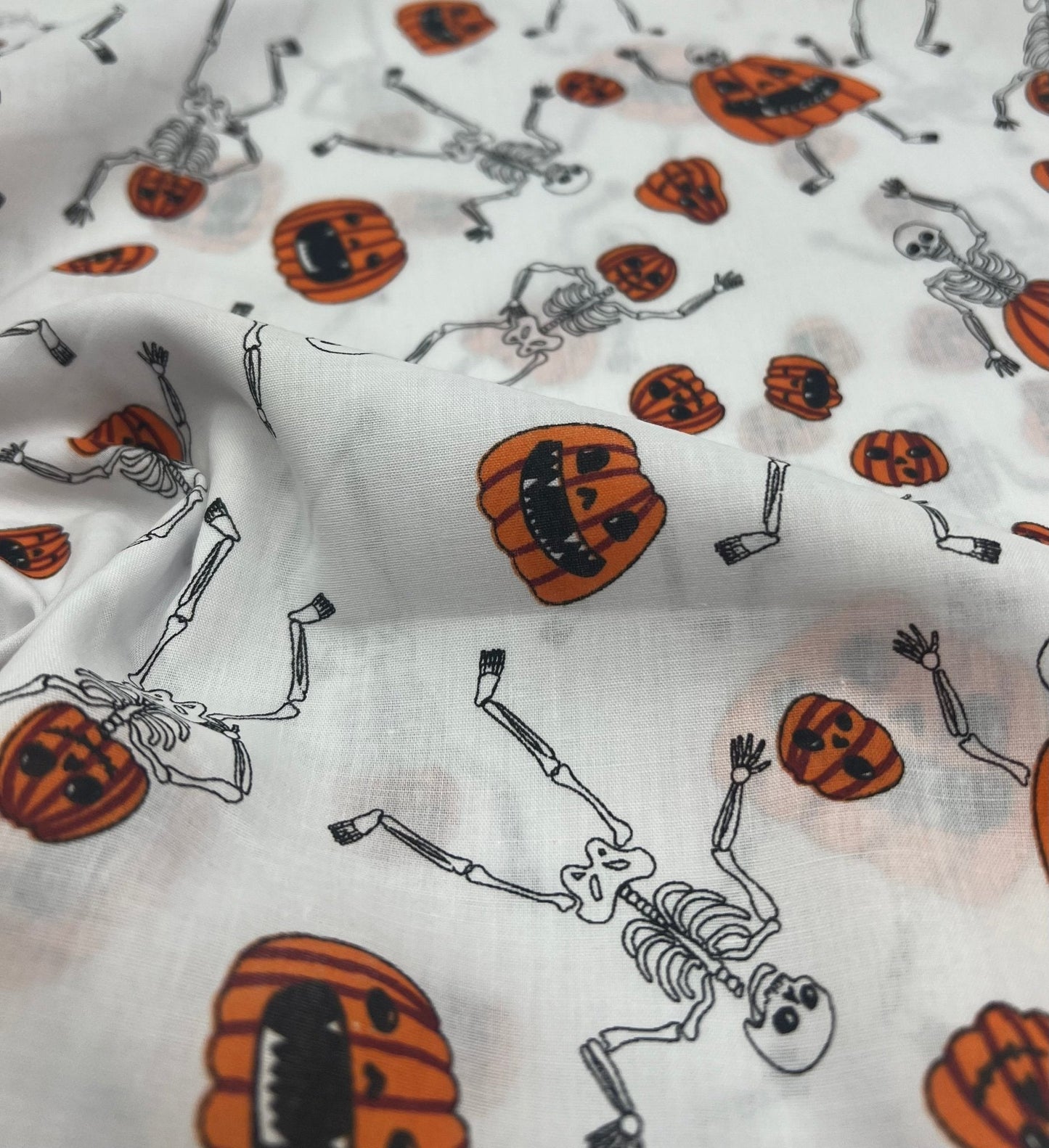 Spooky Halloween Printed Polycotton 90 GSM 80/20 44 Inch Non Stretch