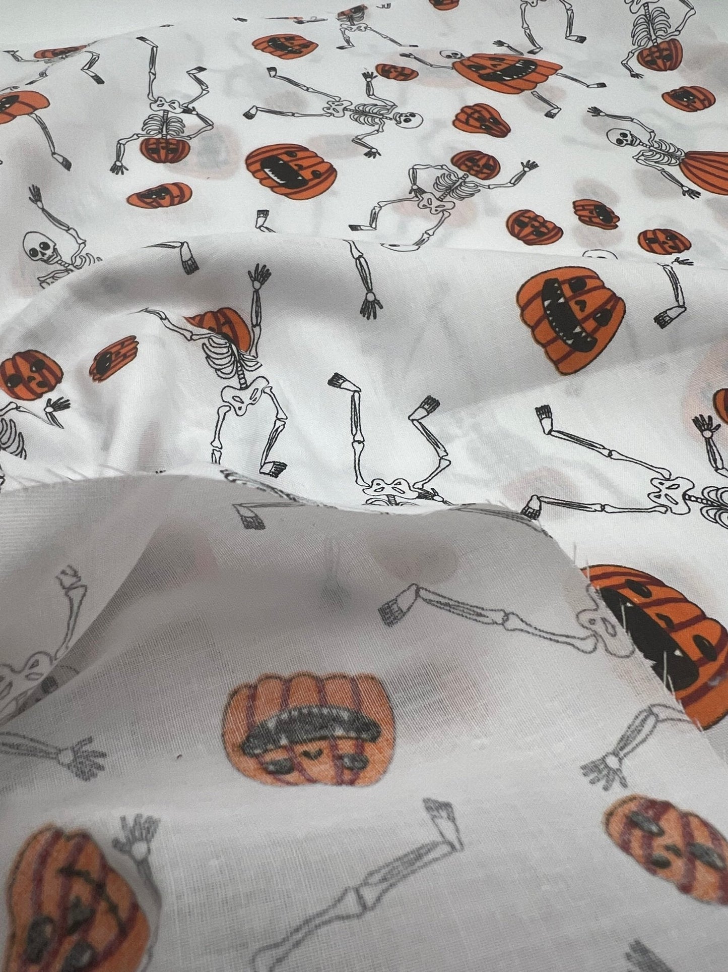 Spooky Halloween Printed Polycotton 90 GSM 80/20 44 Inch Non Stretch