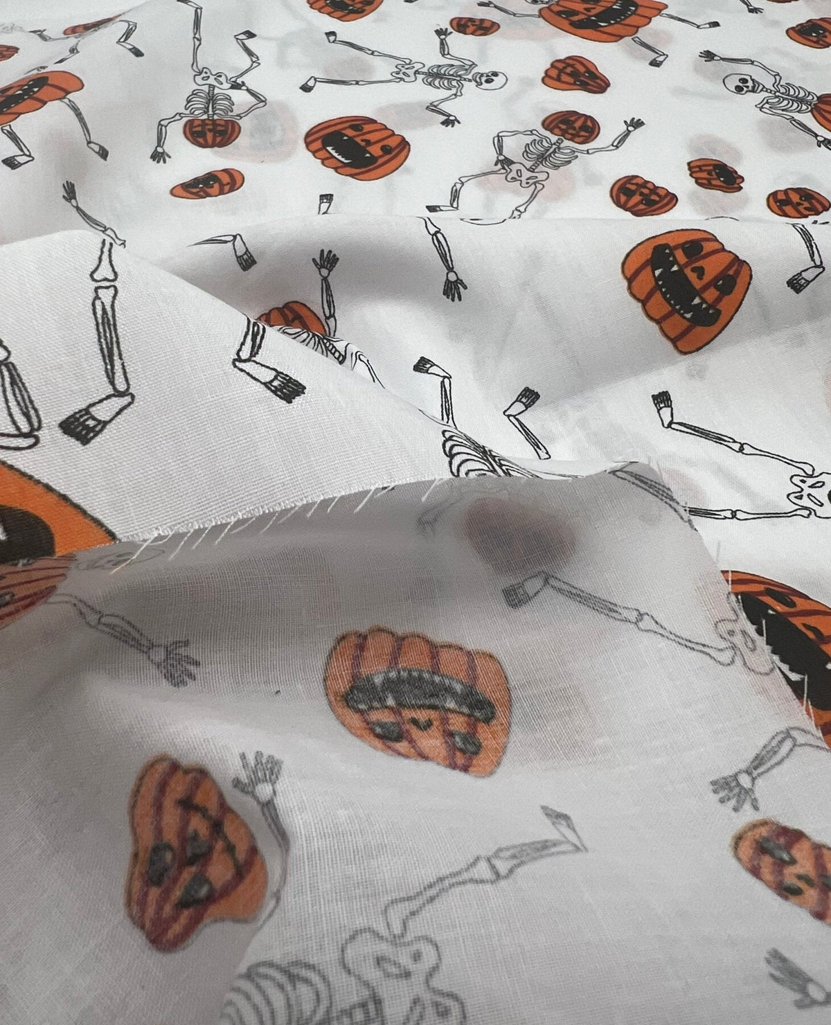 Spooky Halloween Printed Polycotton 90 GSM 80/20 44 Inch Non Stretch
