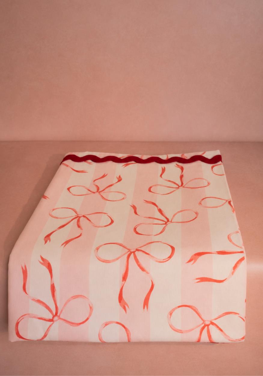 Kensington Bow Pink Cotton Tablecloth with Ric Rac
