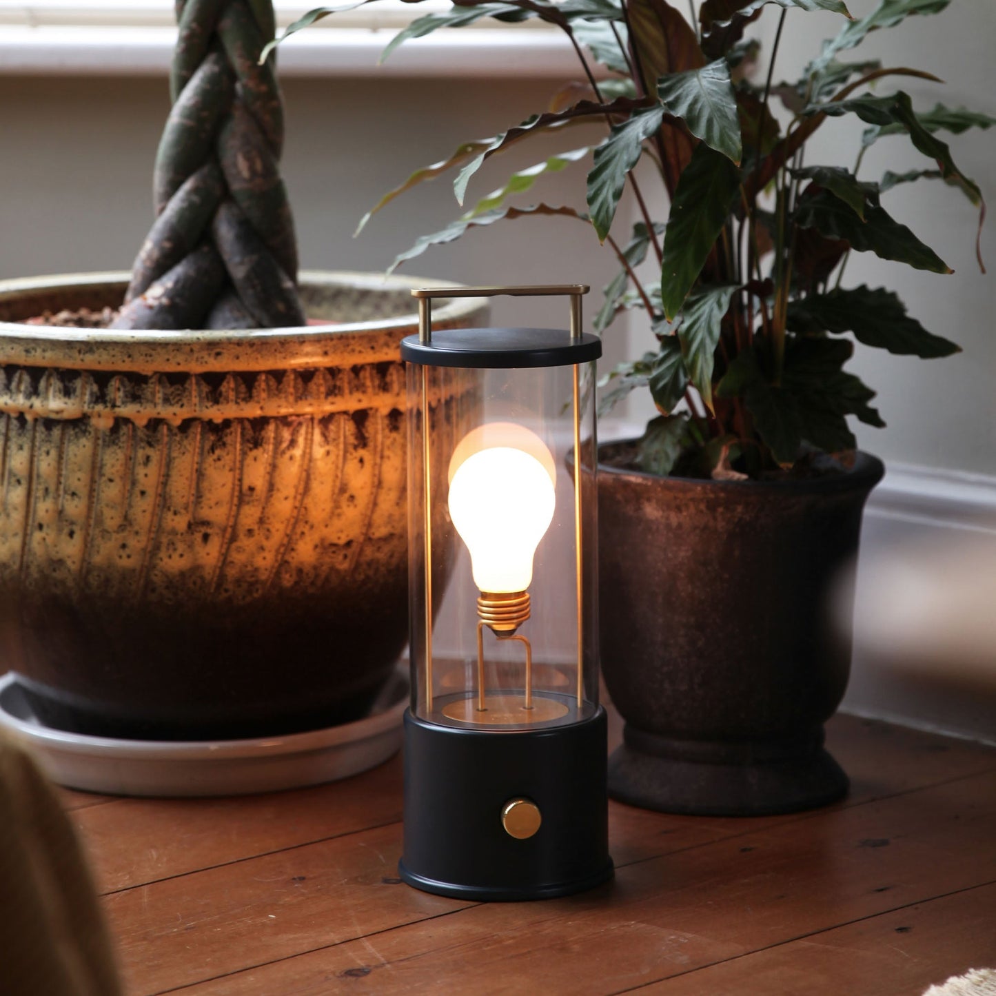 The Muse 1.0 Portable Lamp in Hackles Black - Set of 2