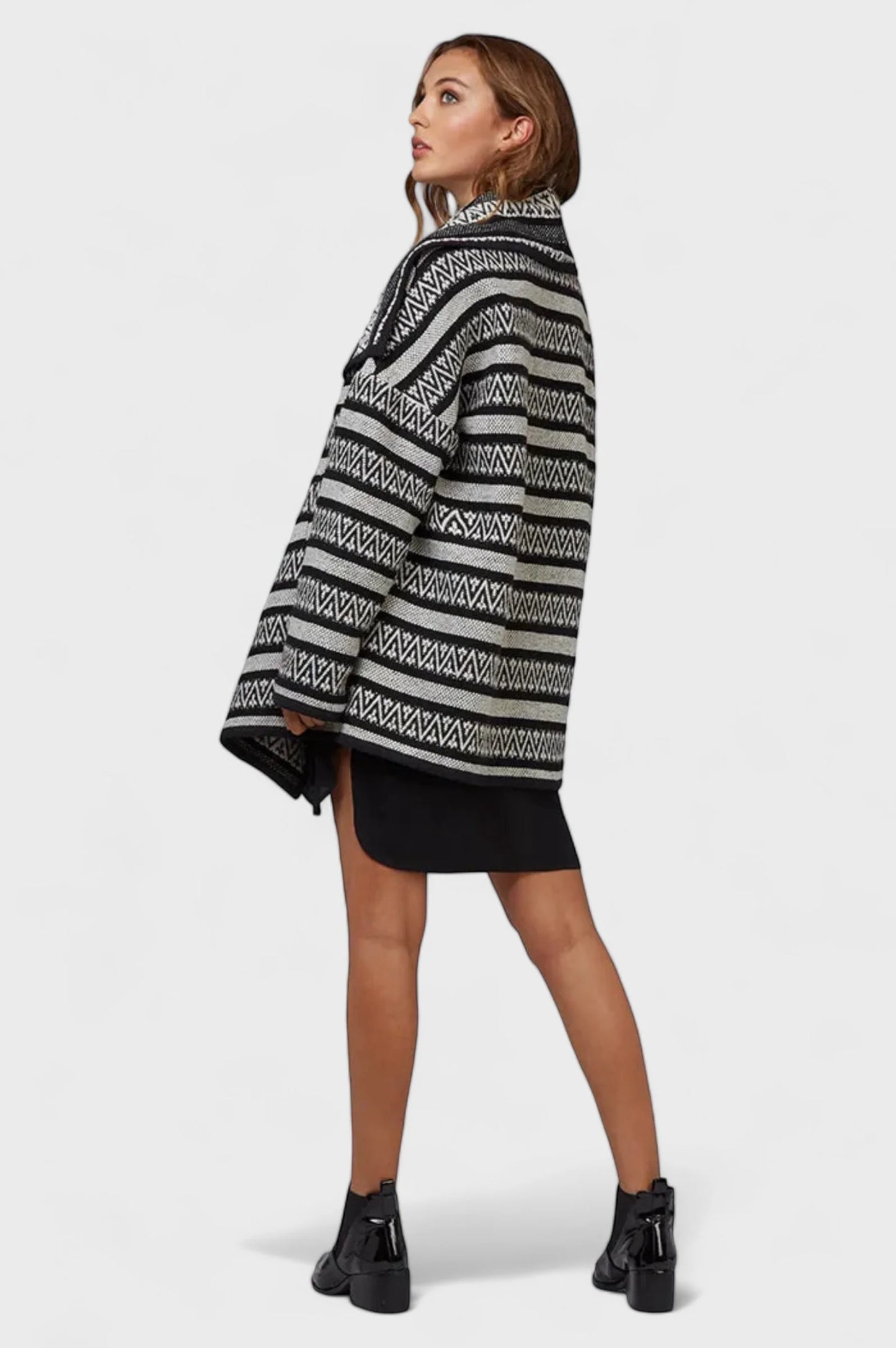 Wyomey Blanket Jacket in Monochrome