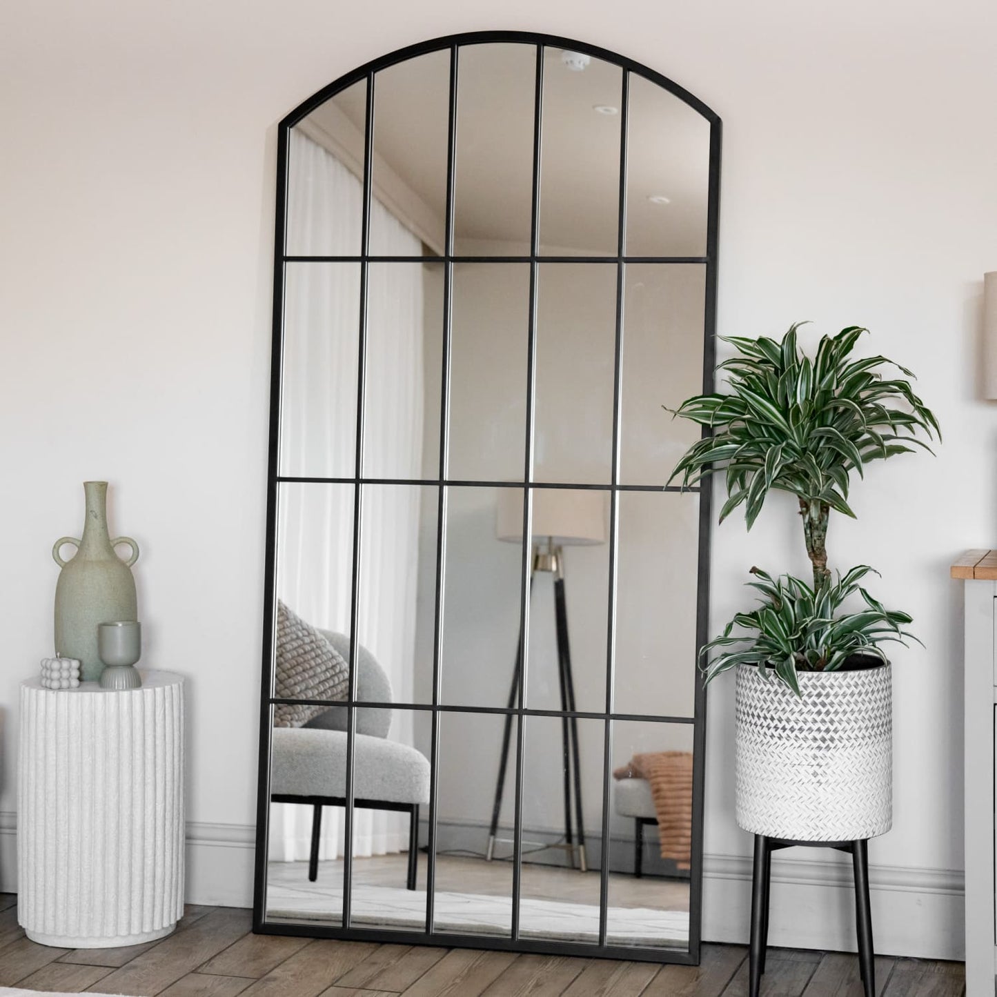 Tomi - Full Length Black Metal Arched Lattice Window Mirror - 150cm x 60cm.