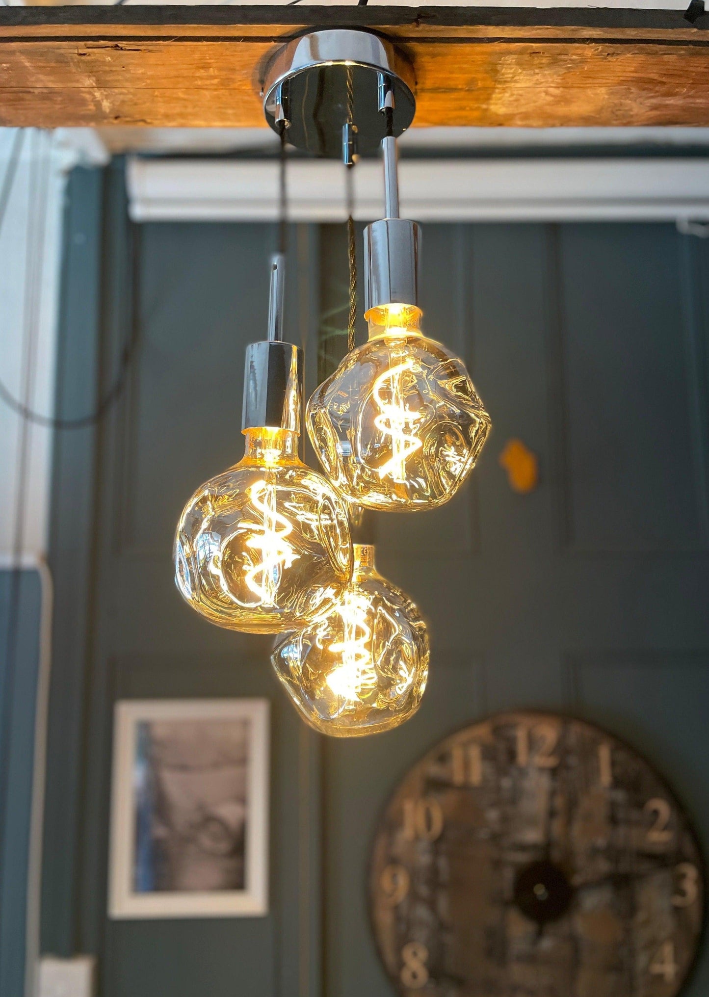 Triple Neo Cluster Pendant Light