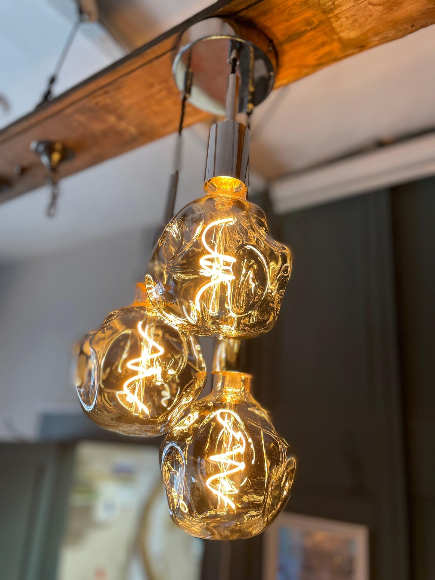Triple Neo Cluster Pendant Light