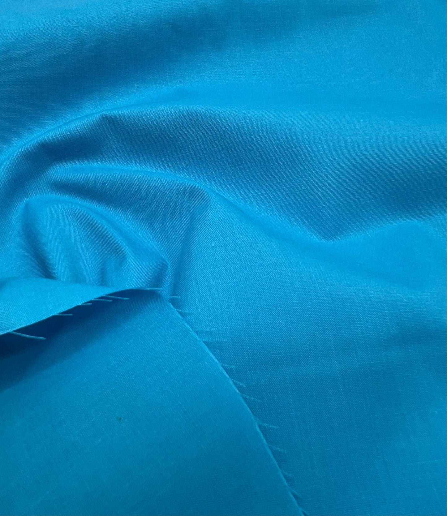 Turq Plain Polycotton 105 GSM 80/20 44 Inch Non Stretch