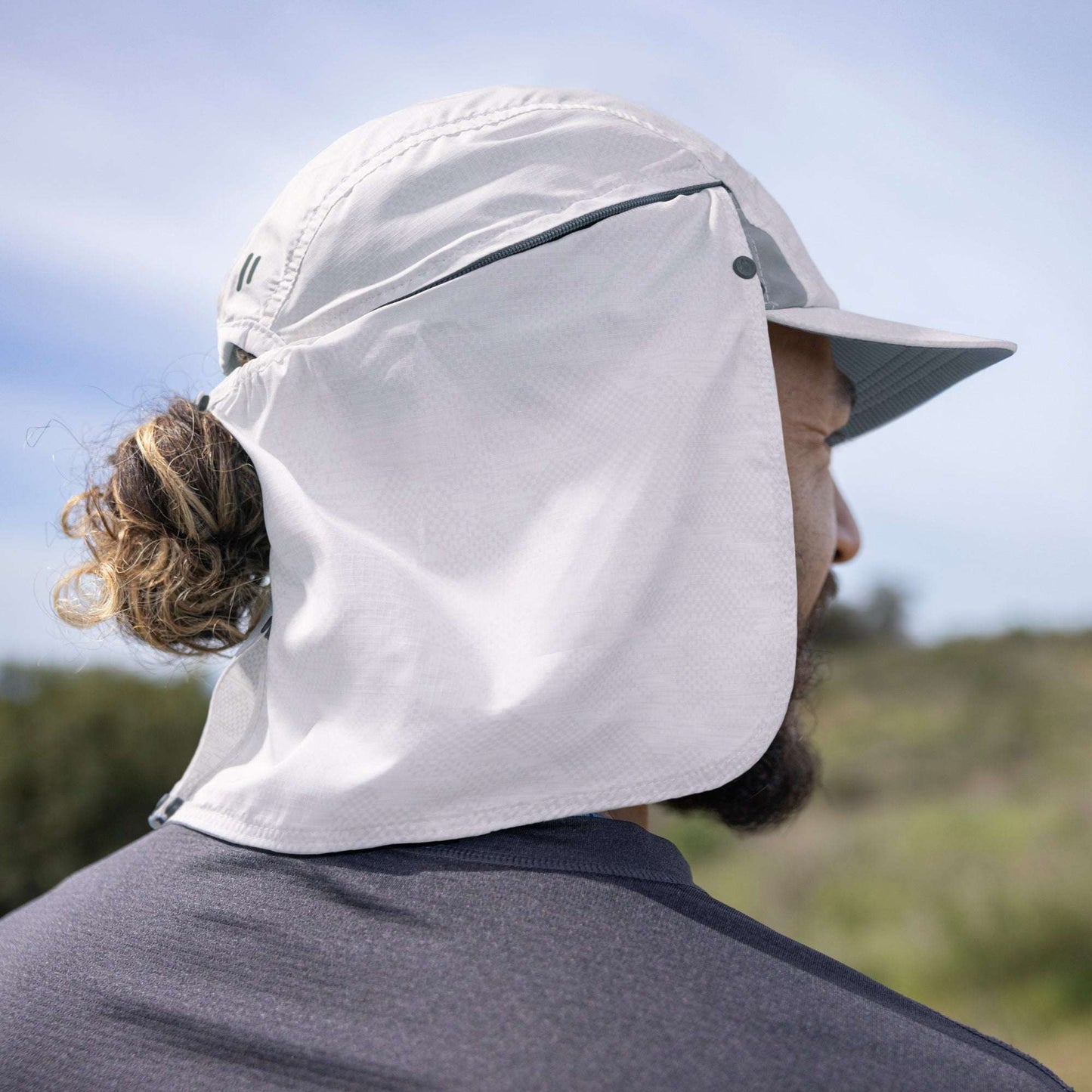 Vaporlite Cape Cap