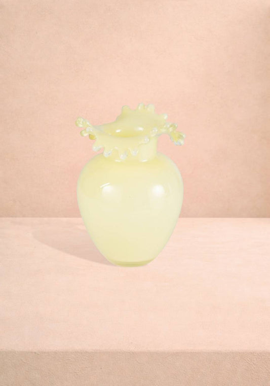 Delilah Buttercream Bloom Vase