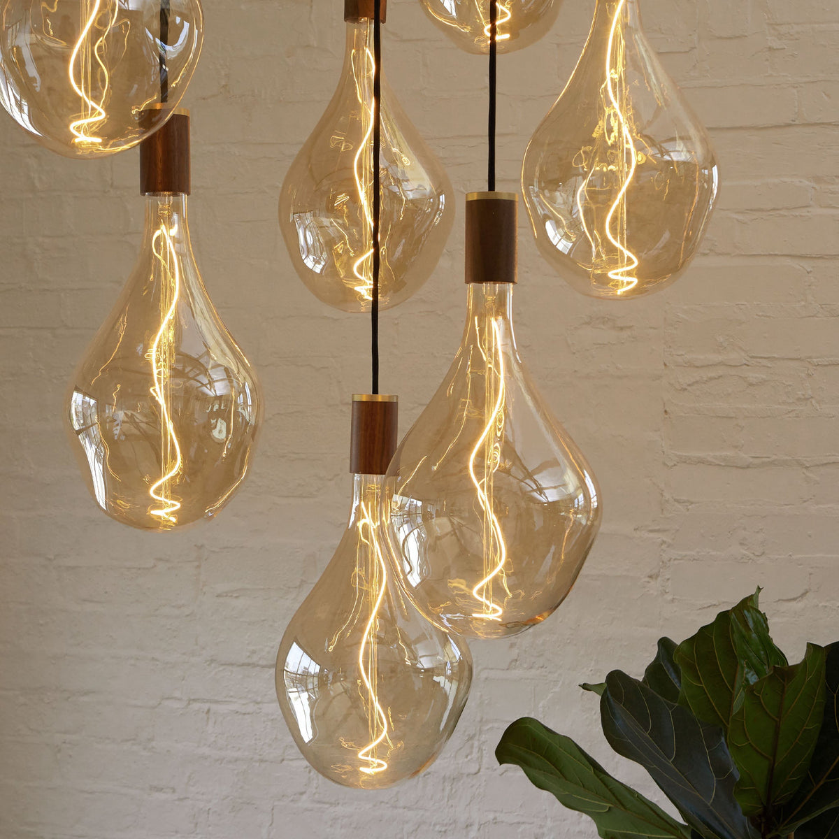 Voronoi III Pendant Light in Walnut