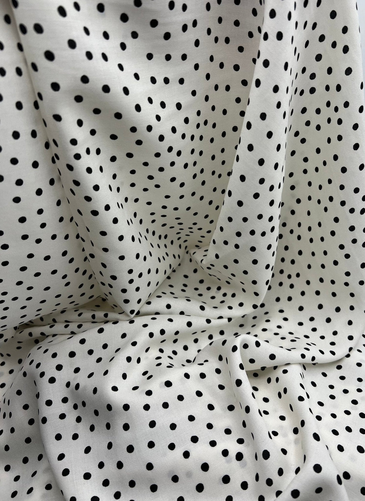 White Black Spot Lightweight Non Stretch Woven Fabric