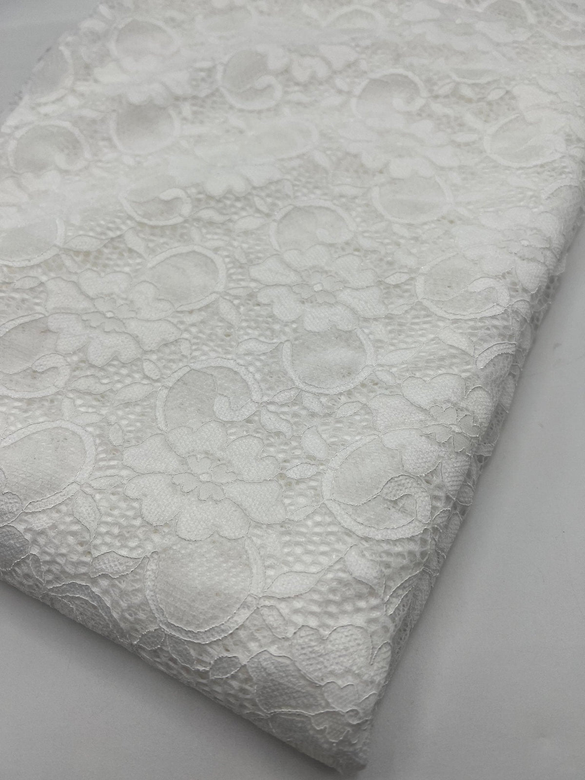 Off White Flower Scalloped Edge Floral Lace Fabric Stretch