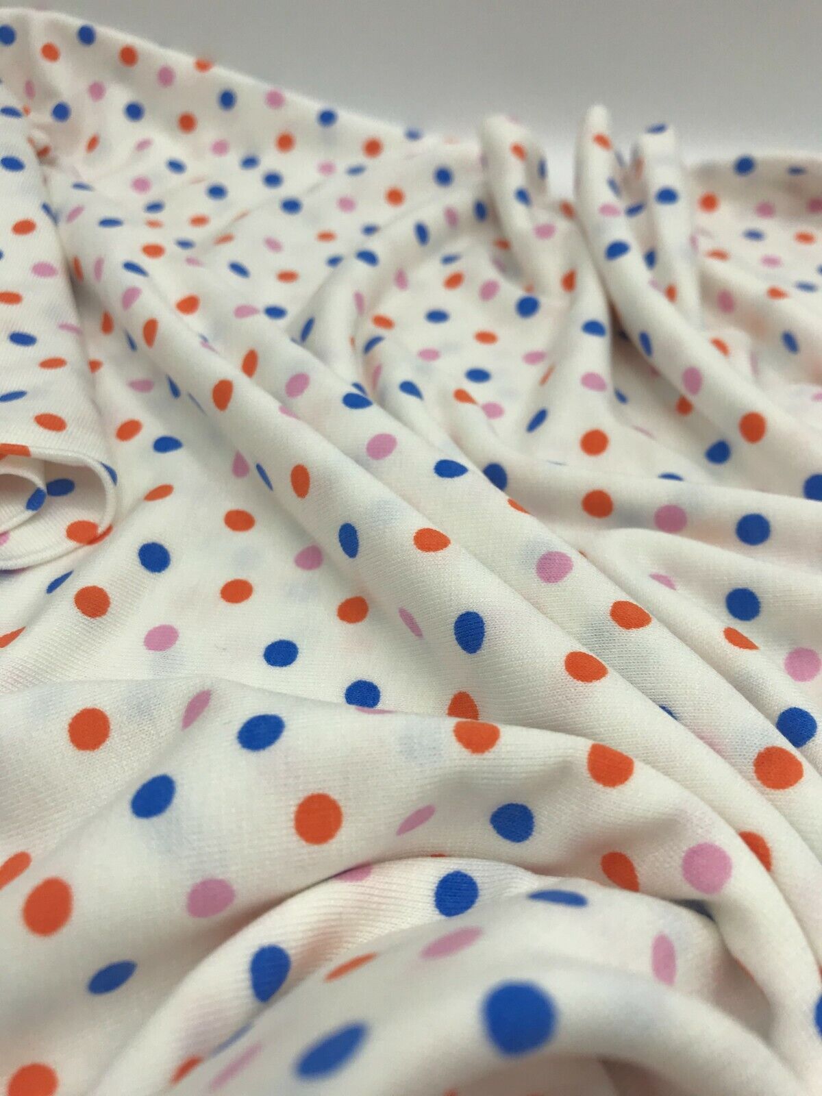 White Multi Polka Dot Viscose Elastane Fabric