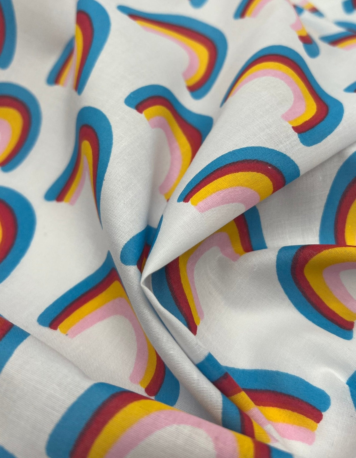 White Rainbow Printed Polycotton 90 GSM 80/20 44 Inch Non Stretch