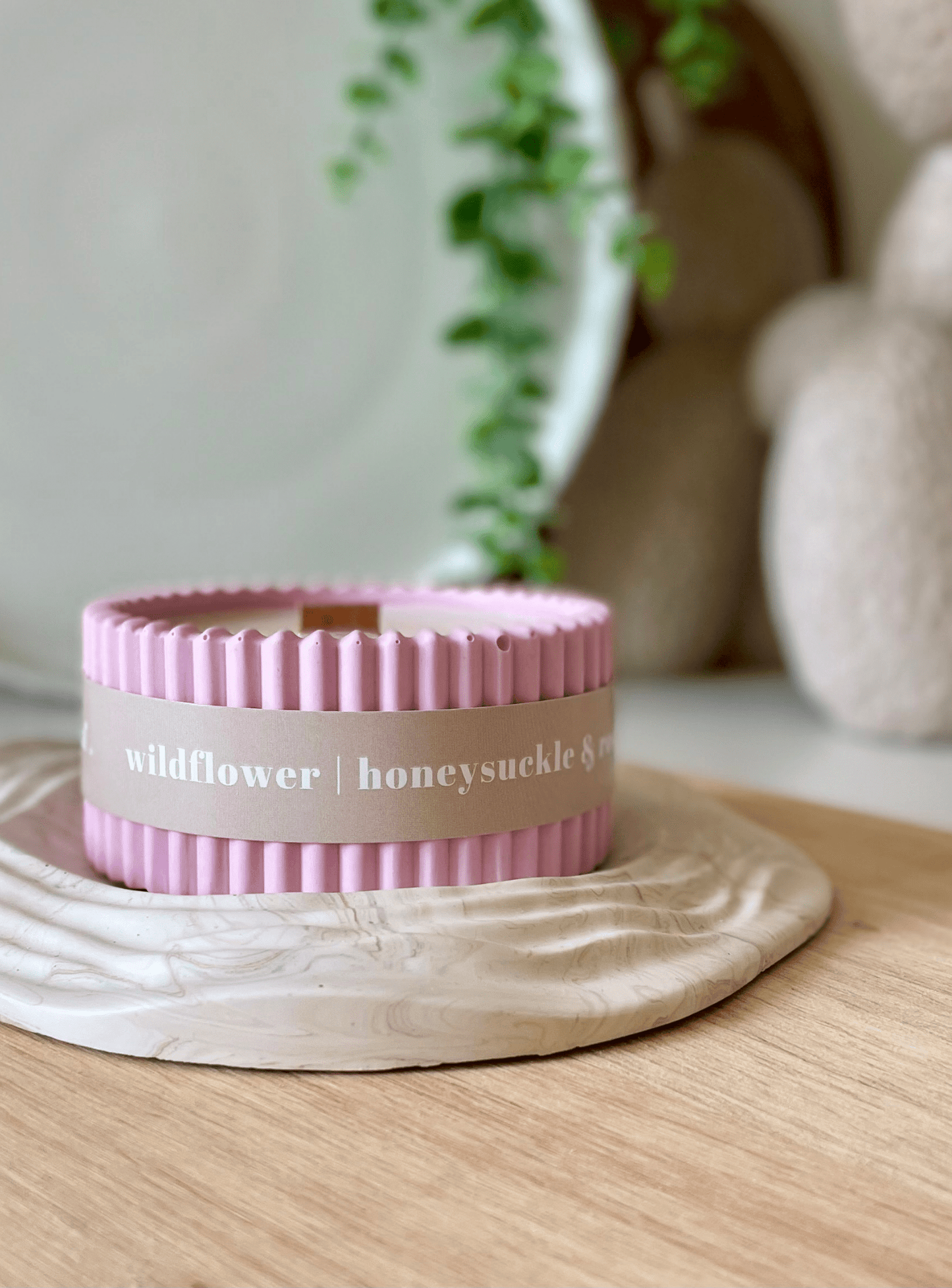 Wildflower Stoneware Soy Candle – Eco-Friendly Floral Home Fragrance