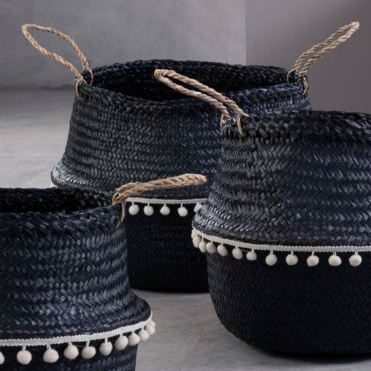 Small Black | Solas