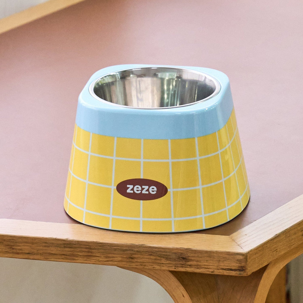 zeze Retro Waffle Plaid Metal Pet Bowl — Raised Stainless Steel Bowl